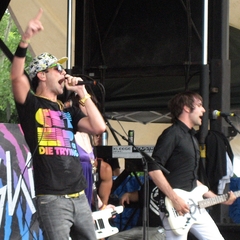 Cobra Starship