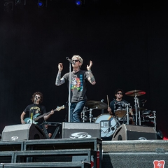 The Neighbourhood