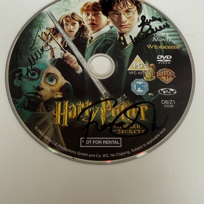 HARRY POTTER AND THE CHAMBER OF SECRETS DVD DISC FROM JULIE WALTERS, GEMMA JONES AND FIONA SHAW. DISC ONLY.