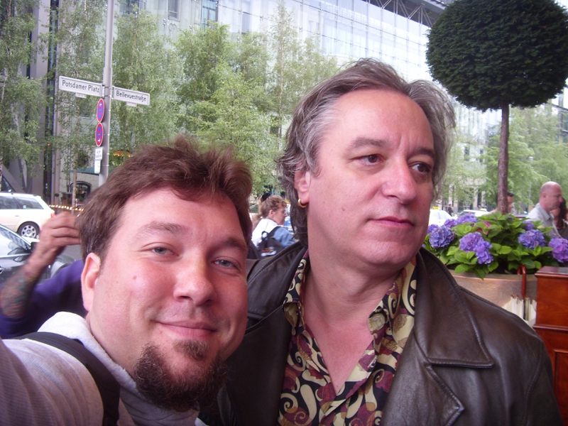 Peter Buck Photo with RACC Autograph Collector RB-Autogramme Berlin