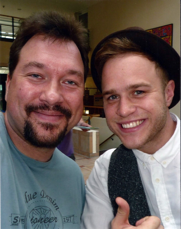 Olly Murs Photo with RACC Autograph Collector RB-Autogramme Berlin