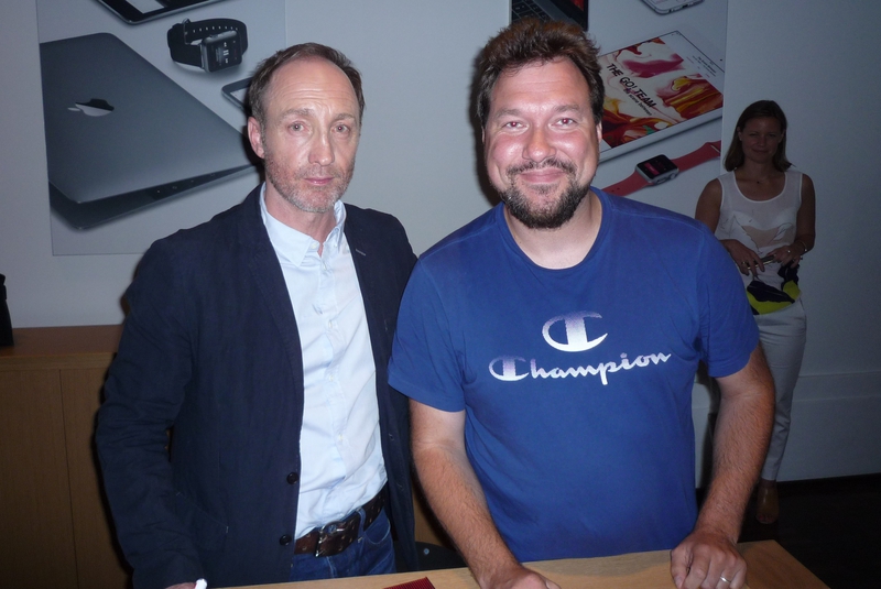 Michael McElhatton Photo with RACC Autograph Collector RB-Autogramme Berlin