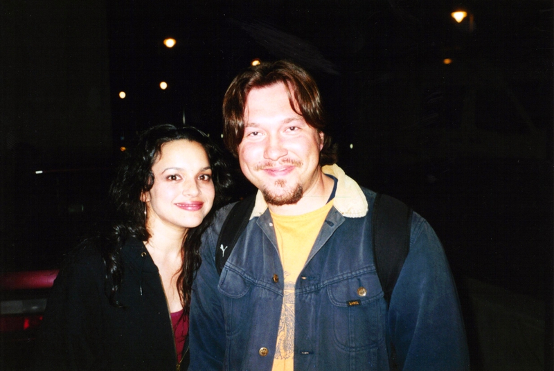 Norah Jones Photo with RACC Autograph Collector RB-Autogramme Berlin