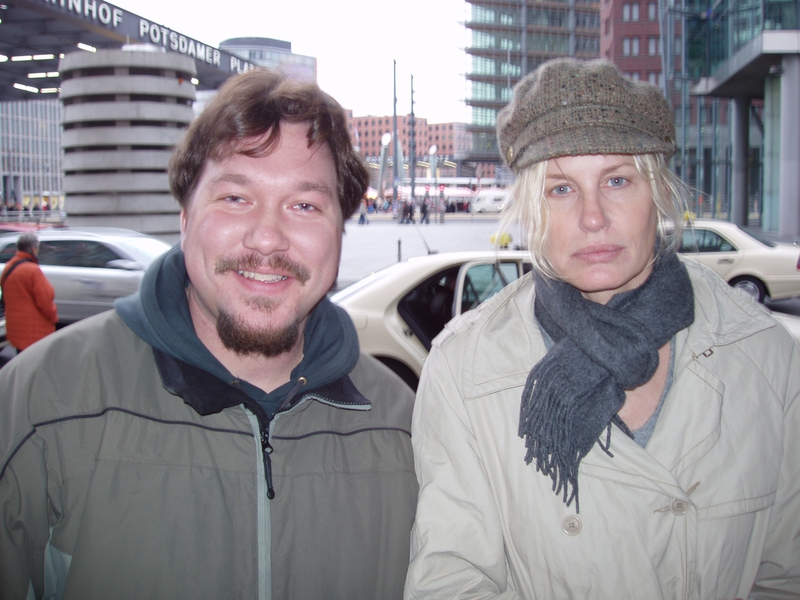 Daryl Hannah Photo with RACC Autograph Collector RB-Autogramme Berlin