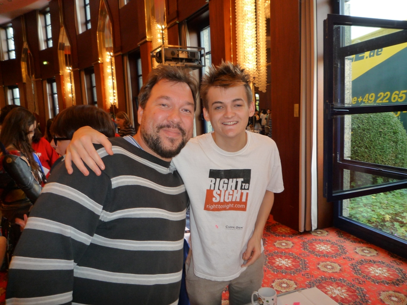 Jack Gleeson Photo with RACC Autograph Collector RB-Autogramme Berlin