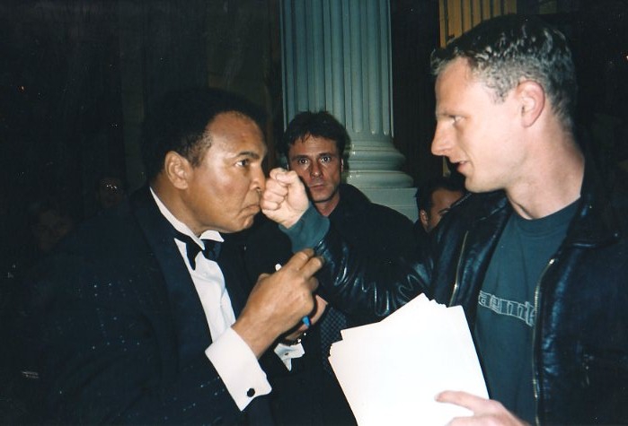 Muhammad Ali Photo with RACC Autograph Collector AV-Autographs