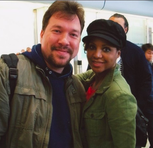 Toni Braxton Photo with RACC Autograph Collector RB-Autogramme Berlin