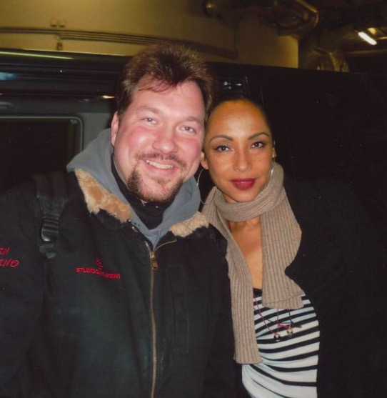 Sade Photo with RACC Autograph Collector RB-Autogramme Berlin