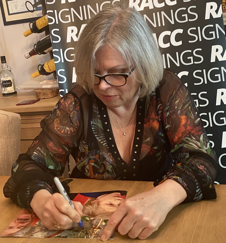 Julie Dawn Cole Signing Autograph for RACC Autograph Collector Framing History