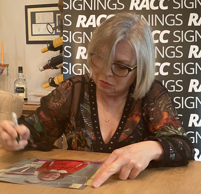 Julie Dawn Cole Signing Autograph for RACC Autograph Collector Framing History