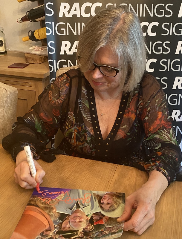 Julie Dawn Cole Signing Autograph for RACC Autograph Collector Framing History