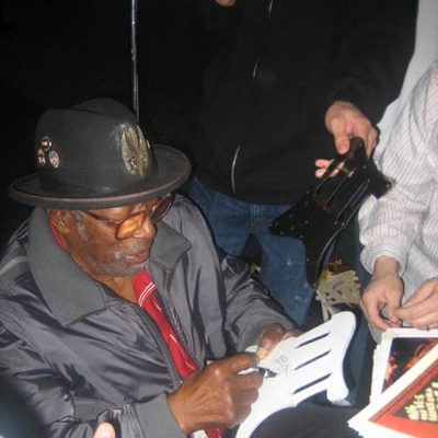 Bo Diddley Autograph Profile