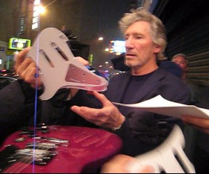 PinkRoger Waters