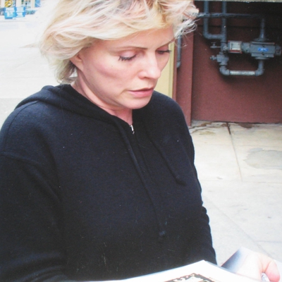 Debbie Harry Autograph Profile