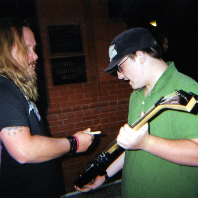 Johnny Van Zant Autograph Profile