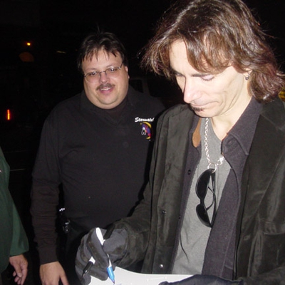 Steve Vai Autograph Profile