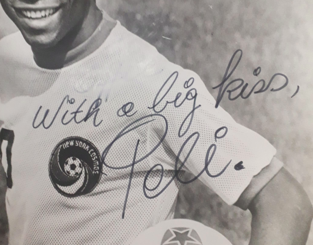 Pele (47129) Signature Database by RACC - Real Autograph Collectors Club