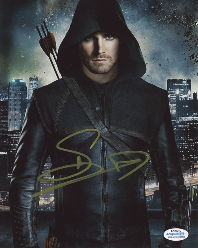 Stephen Amell 13820 Signature Database By Racc Real Autograph Collectors Club 7221