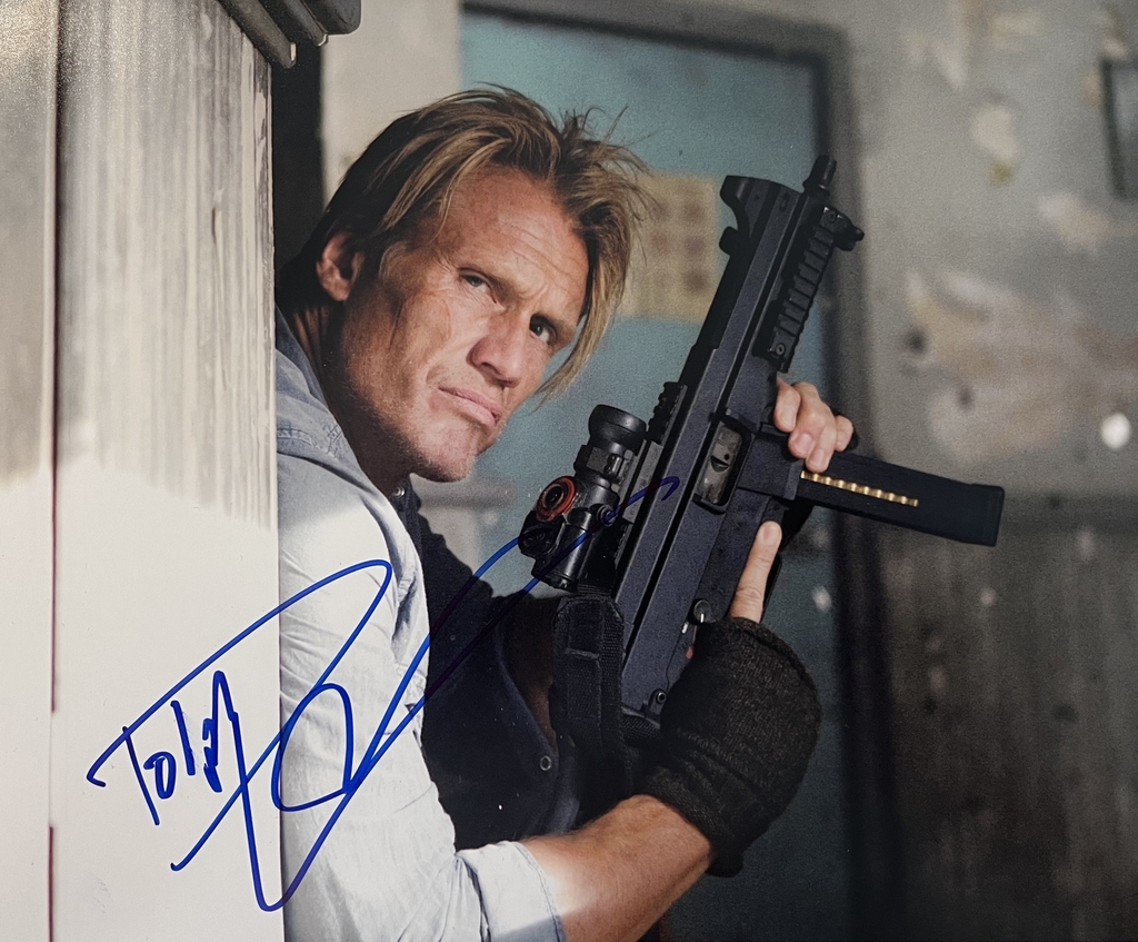 Dolph Lundgren (89964) Signature Database by RACC - Real Autograph ...