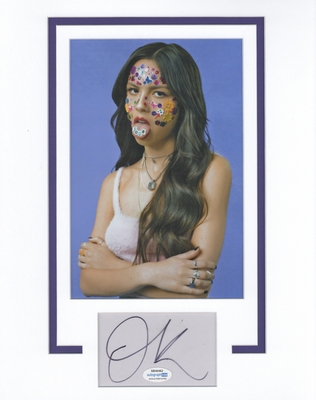 Olivia Rodrigo Autograph Profile by RACC - Olivia Rodrigo Autographs ...