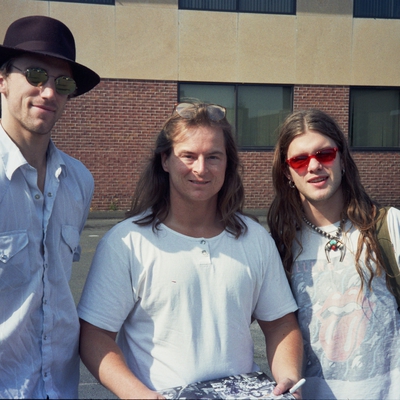 Shannon Hoon Autograph Profile